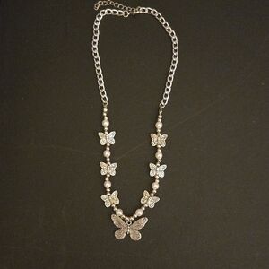 Necklace Silver Butterfly & Pearl Beads